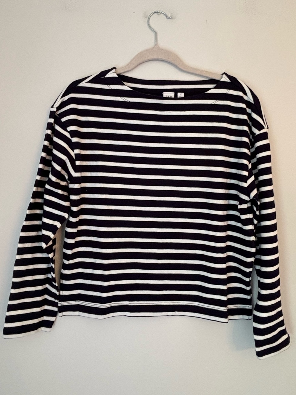Gap Blue and Navy Striped Boatneck Long Sleeve Tee Size XS NWT